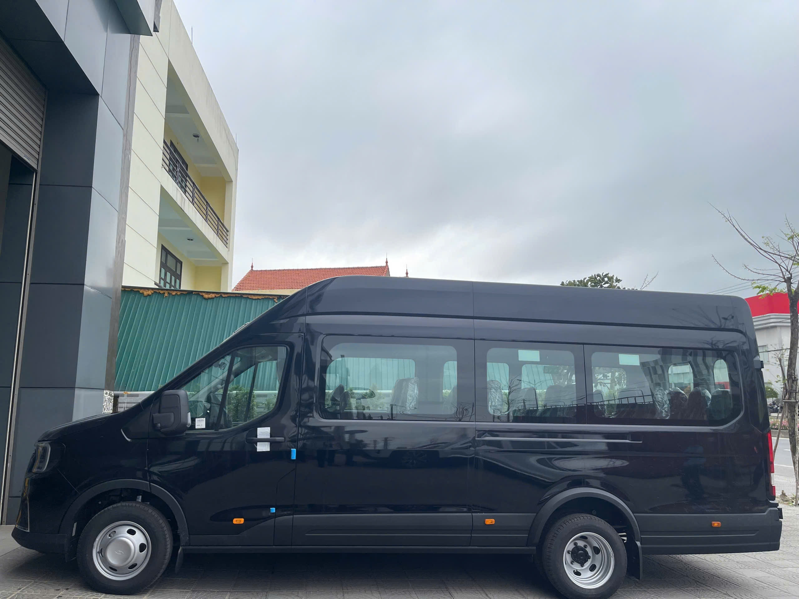 Dong Hoi Phong -Nha Shared Shuttle Bus