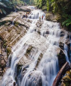 Conquer Duong Cam Waterfall – Trekking & Canyoning