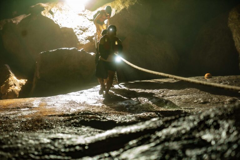 Phong Nha Cave 4500m